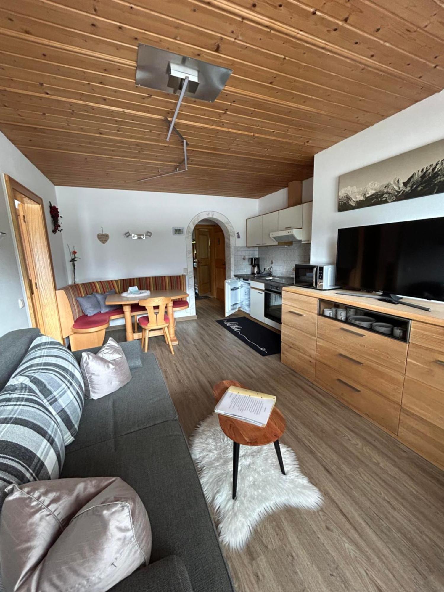 Appartement Bergblick บริกเซินอิมทาเล ภายนอก รูปภาพ